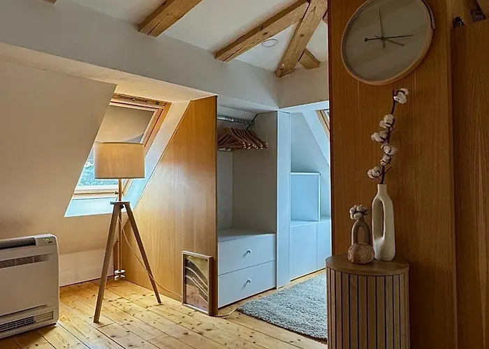 Boutique With Mountain View *